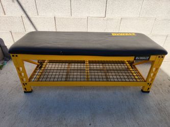 Dewalt steel garage bench 20"H x 50"L x 18"D...USADO_USED $169 PRECIO FIJO_FIRM PRICE