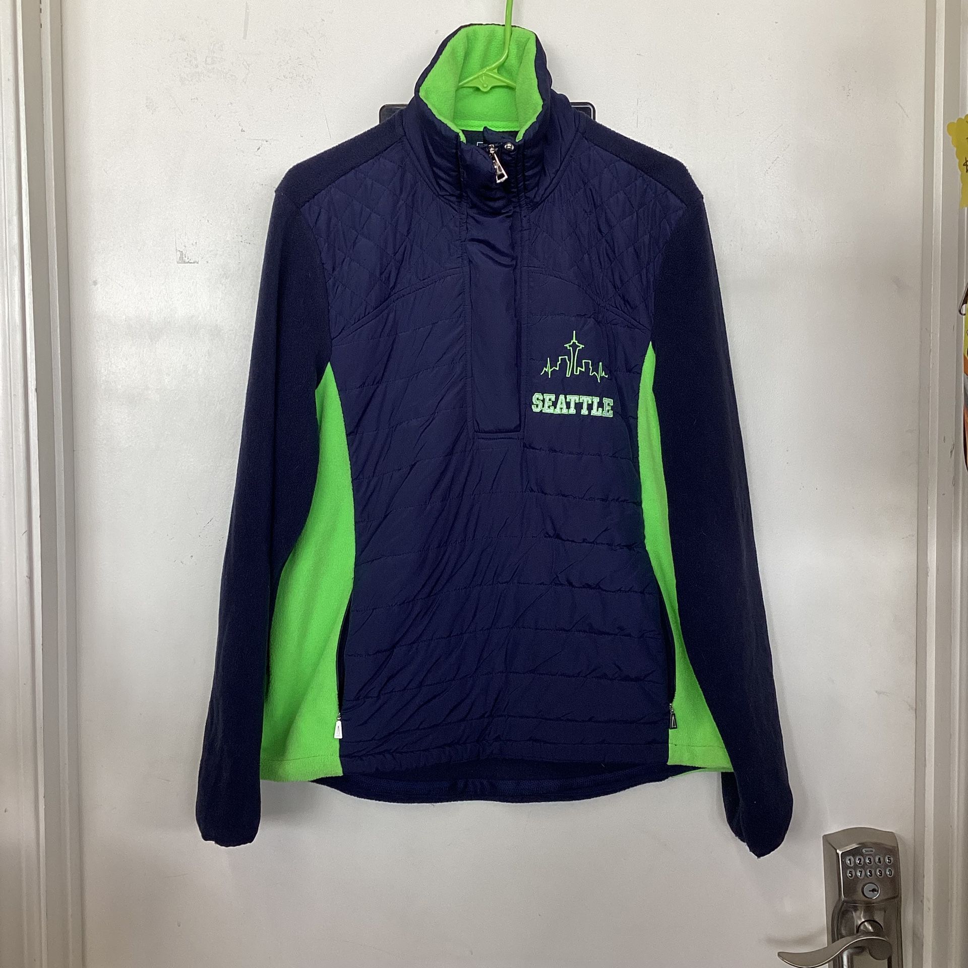 Seattle Women’s Jacket Size: Medium