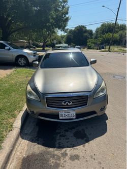 2012 Infiniti M37