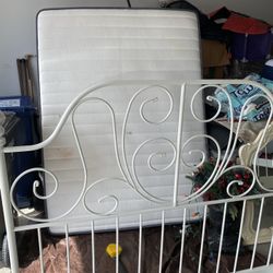2 Bed Metal Bed Frames And Box Mattress 