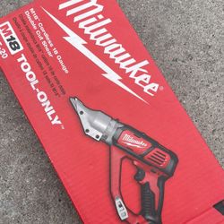 Milwaukee M18 18-Volt Lithium-Ion Cordless 18-Gauge Double Cut Metal Shear (Tool-Only) $139  New
