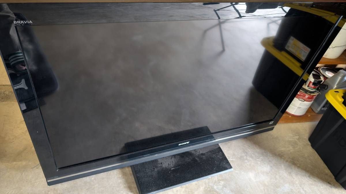 Sony Bravia 52-inch Flatscreen TV