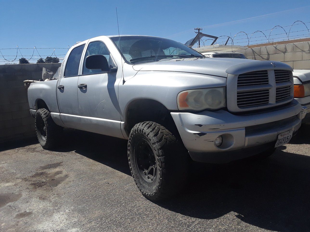 2003 dodge ram 4x4 parting out