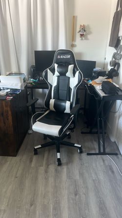 Black and white Gaming Chair