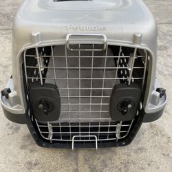 Petmate Navigator Pet Kennel