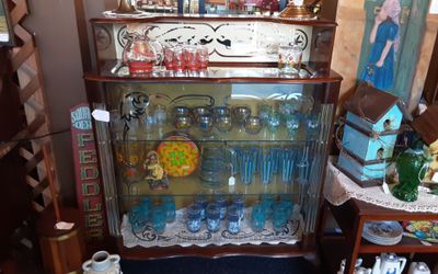 Art Deco Glass Front Curio- Located in Shelton