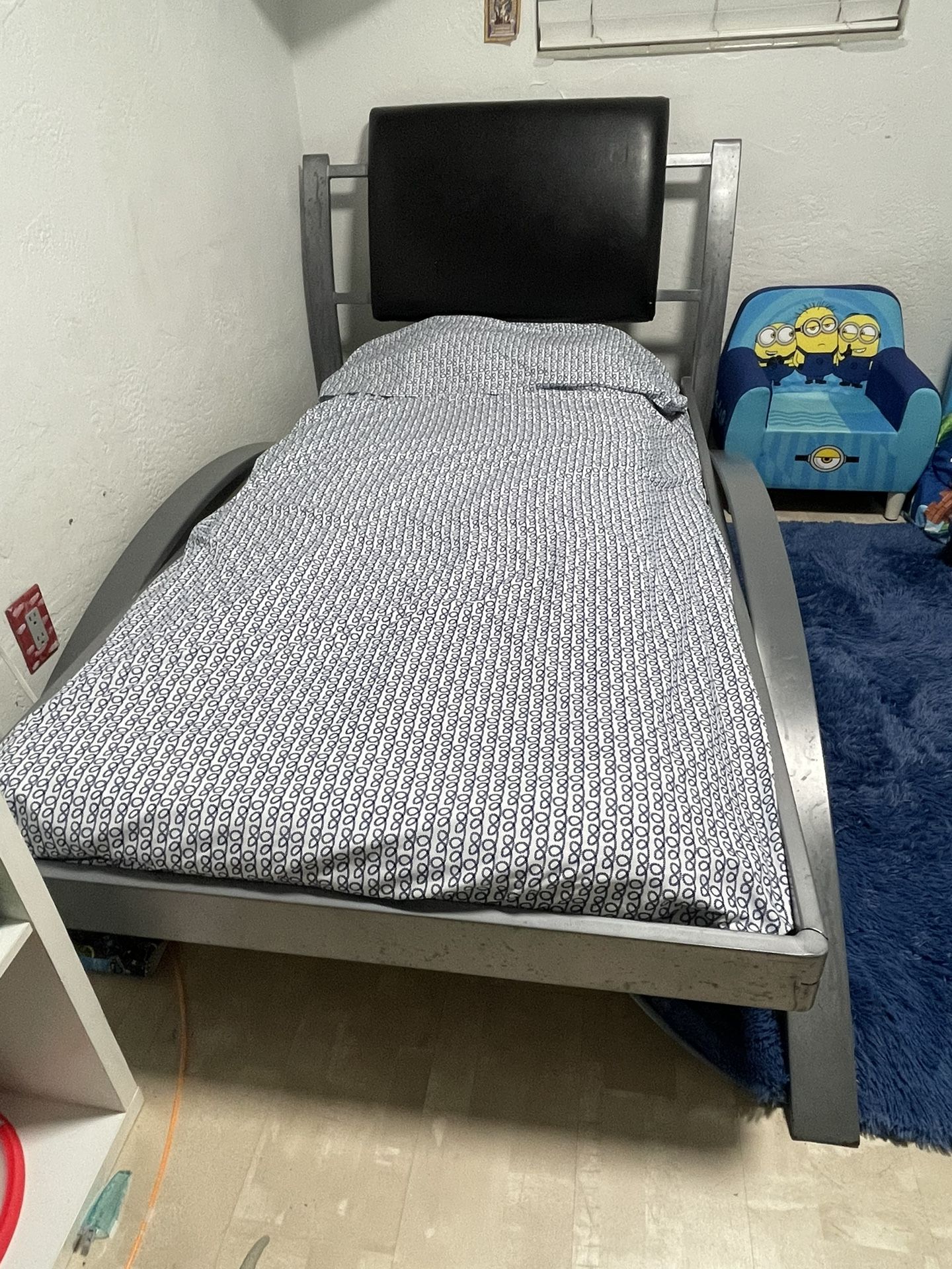 Cama En Venta Fuerte Y Bonita