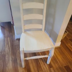 ​Distressed White Ladderback Dining Chair - Farmhouse Style