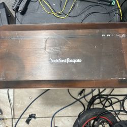 Rockford Fosgate Prime R500-1 mono car amplifier. 