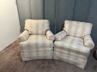 Custom upholstered chairs Custom upholstered chairs