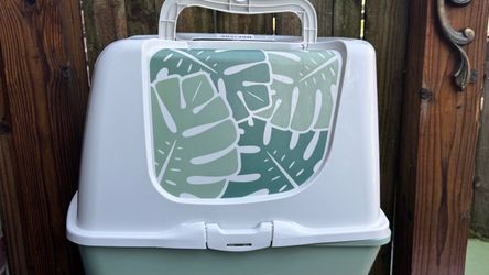 Moderna Hooded Cat Litter Box
