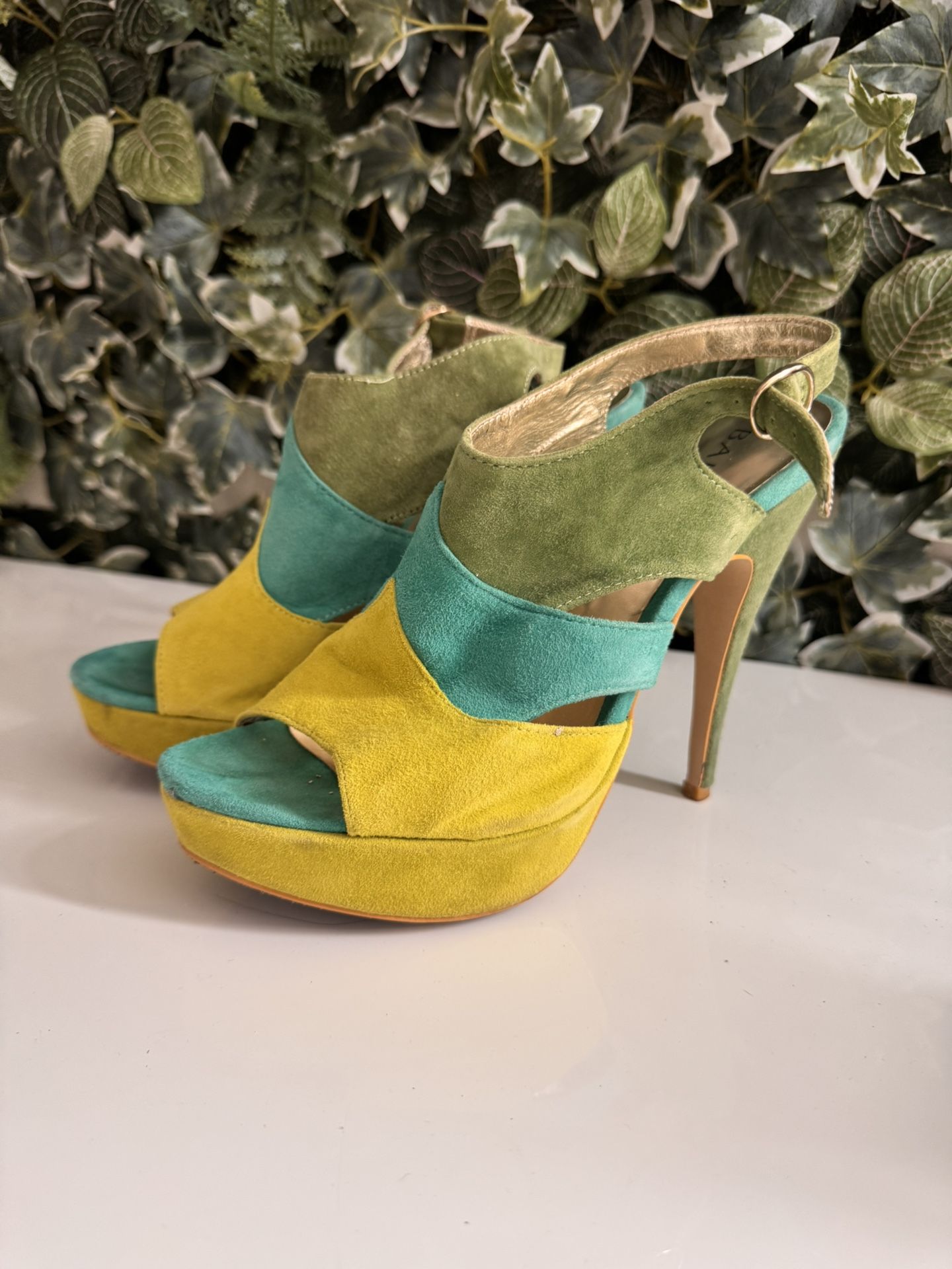 Cute Heels 7.5