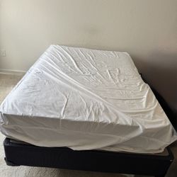  Full Size Mattress + Platform Bed Frame