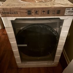 Selling a brand new Samsung Dryer still in the original box never opened never used