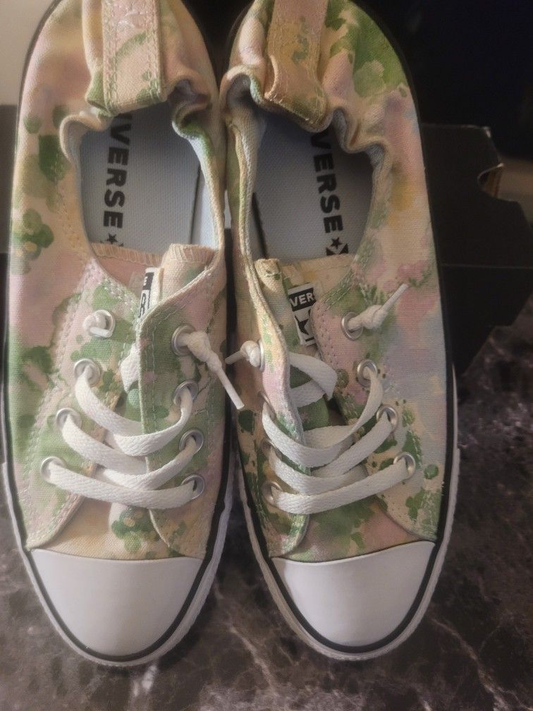 Womens Floral Printed Converse