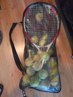 Tennis racket w/ balls and case