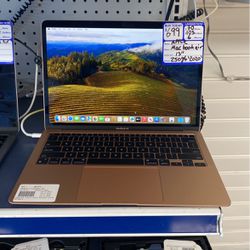2020 Apple Macbook Air 13” 250gb Laptop Rose Gold 