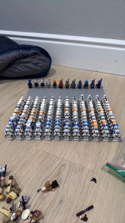 !AUTHENTIC! LEGO clone trooper army of 200!!