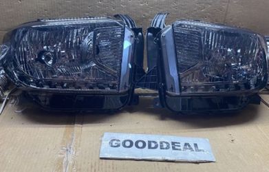 Pair Aftermarket mirror For ford  Chrome housing  OPEN BOX ITEM  PLEASE CHECK PICTURES   PRICE IS FIRM!! $60 pair  LIMITED INVENTORY PICKUP ONLY CA 91