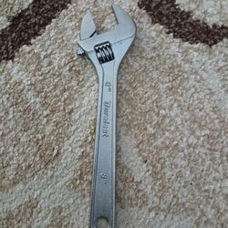 12 Inch Crescent Wrench 