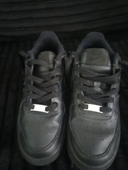 Nike Air Force 1 size 5.5 youth $28