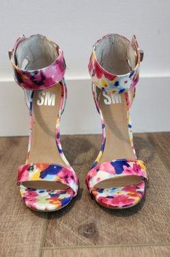 Colorful High Heel Pumps w Ankle Straps.