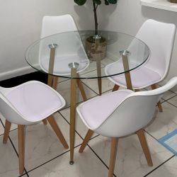 Dining Table With 4 Chairs 