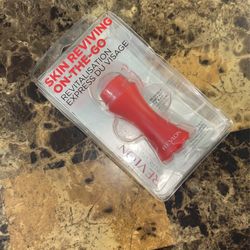 REVLON ROSE QUARTZ  2.50