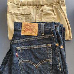 Men's pants 34 x 32 Haggar and like new Levi's