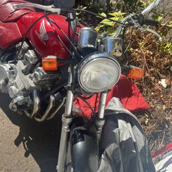 92 Honda Bike For Sale Keys Title And All In Hand Only Asking 2000 Or Trade For A Automatic Vehicle Red And It’s A 750 