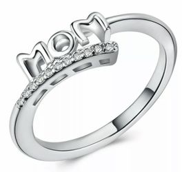 Mom ring size 8