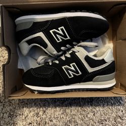 New Balance 574 Black White Toddler Size 10C