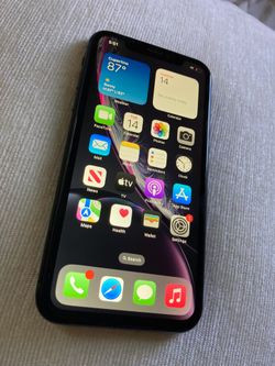 iPhone XR UNLOCKED