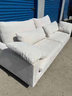Beige Sectional Couch from Living Spaces 🛻Delivery Available🛻