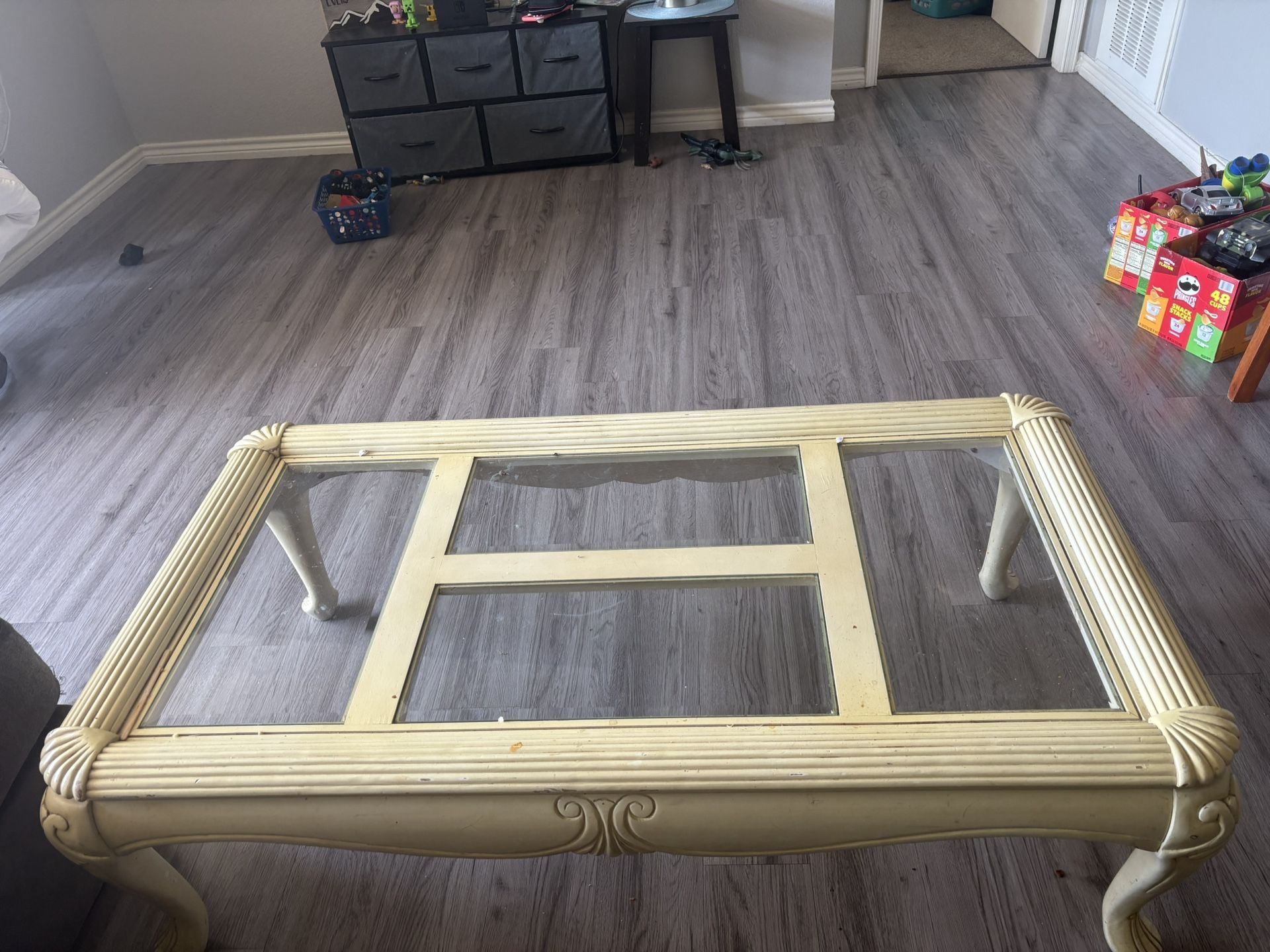 Coffee And End Tables