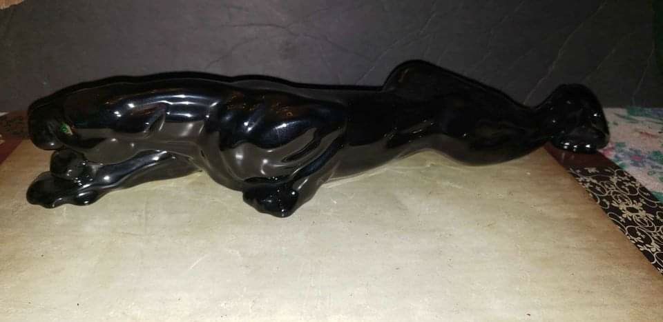 Vintage Midcentury Black Panther CRAWLING console Figurine With Green Glass Eyes