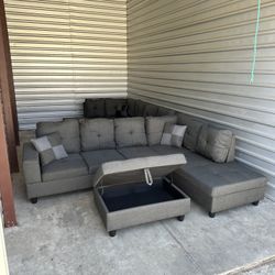 Free Delivery! Grey Sectional Couch with Storage Ottoman