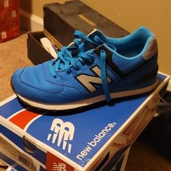 New Balance shows size 8