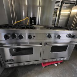 60" VIKING GAS RANGE STAINLESS STEEL 