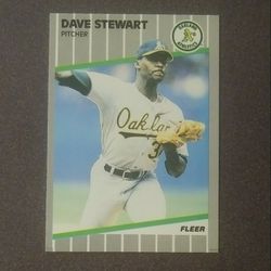 1989 Fleer Dave Stewart Oakland Athletics A's #23 Baseball Card Vintage Collectible Trading Sports MLB Major League Professional Pro 