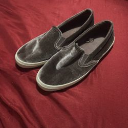 Women’s Shoes 