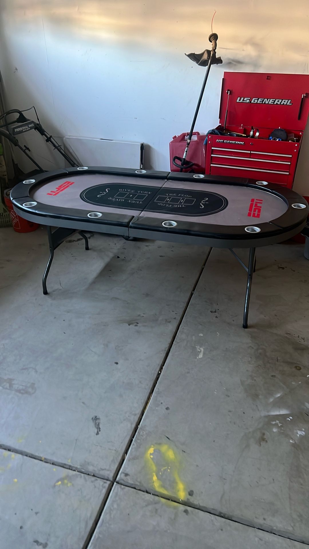Poker Table
