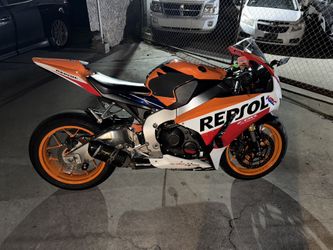 2015 CBR 1000RR REPSOL
