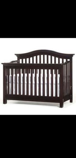 Babi Italia Pinehurst Lifestyle Crib full bed frame Espresso for Sale in Fairfield CA OfferUp