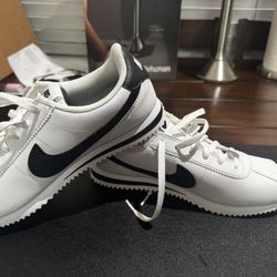 Nike Cortez