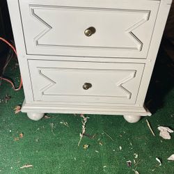Nightstand 