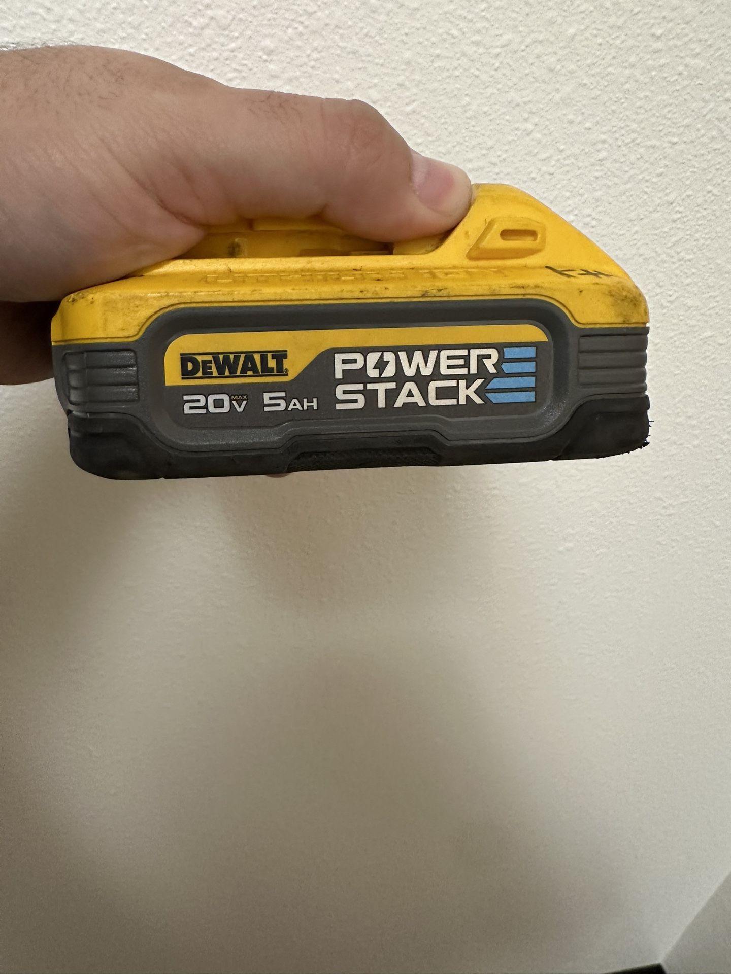 Dewalt 5.0 Power Stack Batter