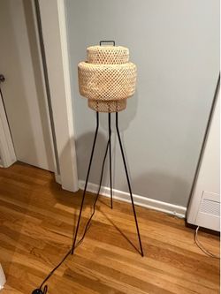 IKEA Floor lamp SINNERLIG
