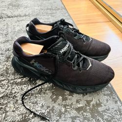 HOKA ELEVON 2 BLACK / DARK SHADOW Size: 10.5