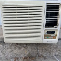 Window AC W/remote 8000btu